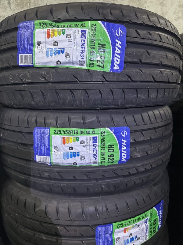 New Tyre 225/45ZR18 HAIDA HD927 Year 2024