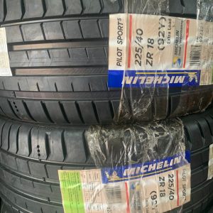 225-40-ZR18-Michelin.jpeg New Tyre 225/40ZR18 Michelin Year 2024