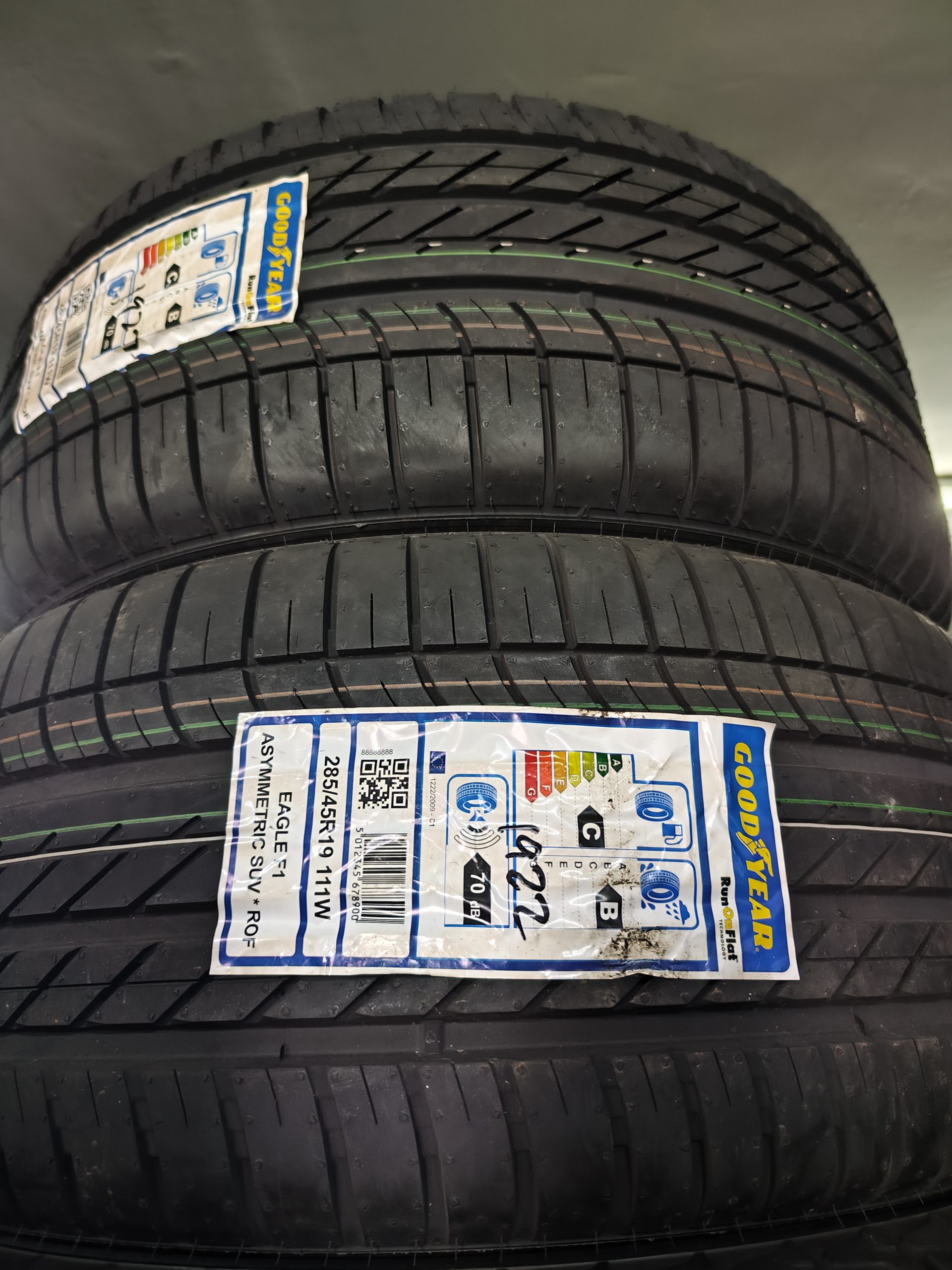 New Tyre 285/45R19 Goodyear Year 2024
