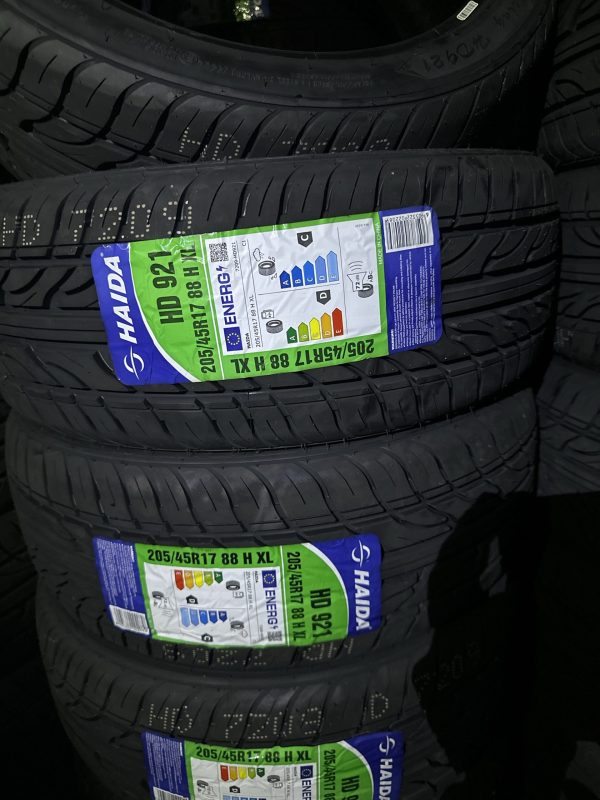 New Tyre 205/45R17 HAIDA HD921 Year 2024