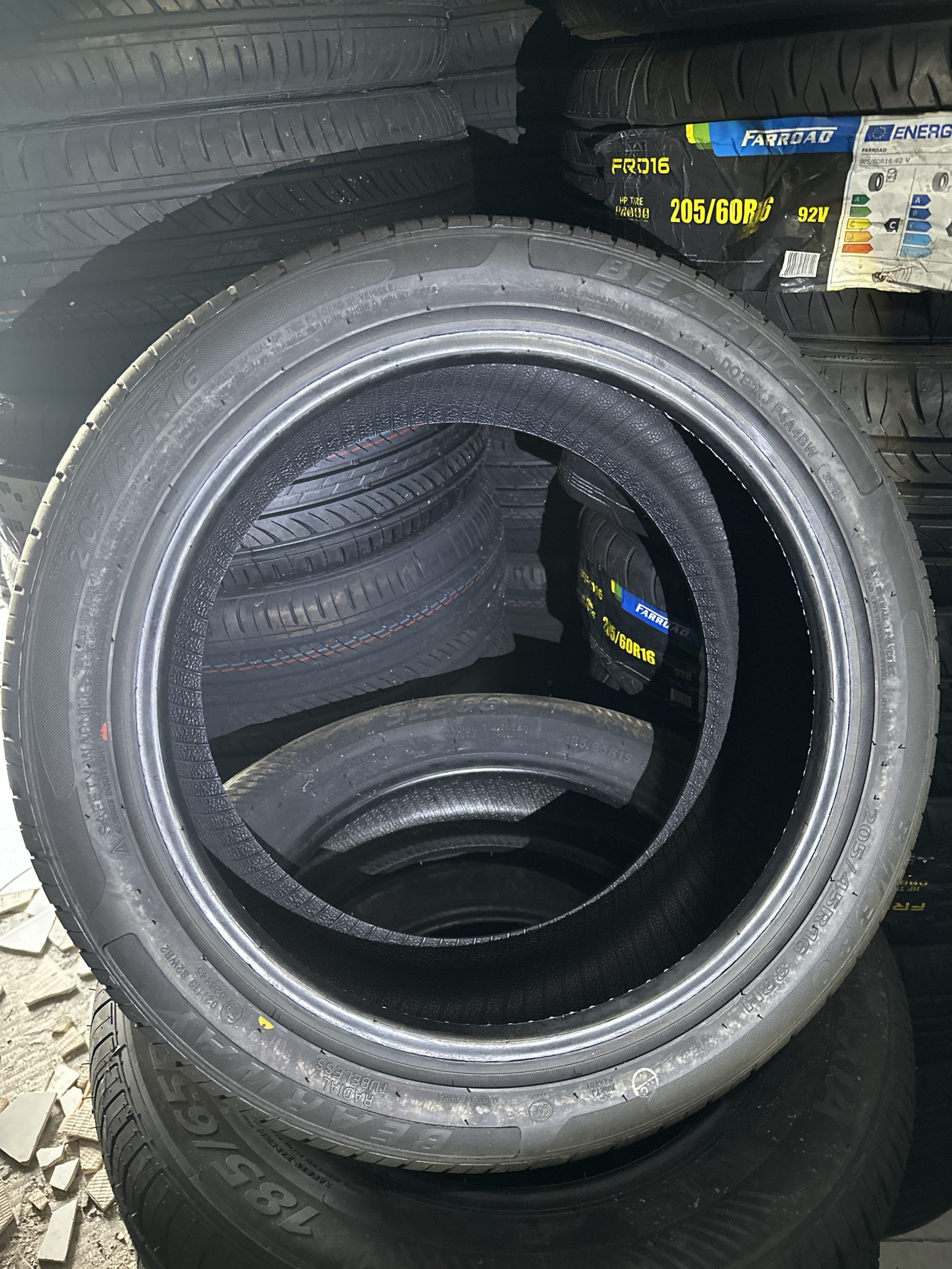 New Tyre 205/45R16 BEARWAY BW380 83H Year 2024 - Image 3
